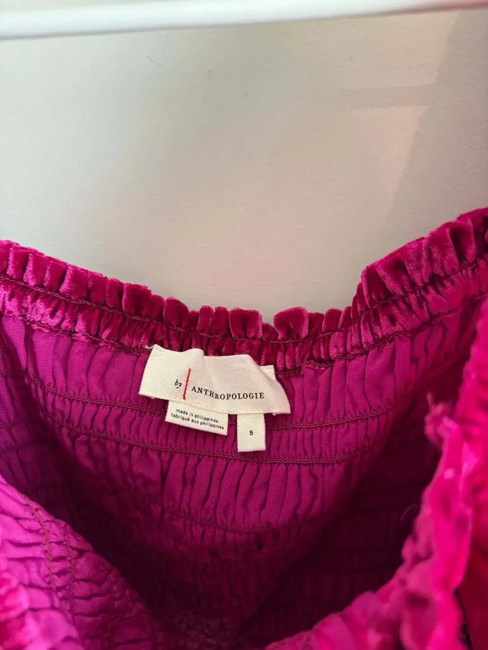 Anthropologie Magenta Pink Puff Sleeved Velvet Blouse Size Small